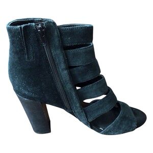 Guess Black Suede Heeled Boots size 8.5